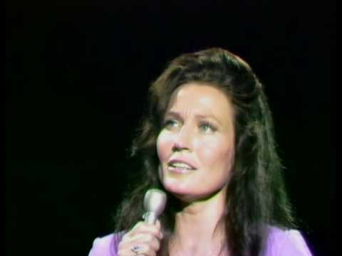 In The Garden Loretta Lynn Nethugs