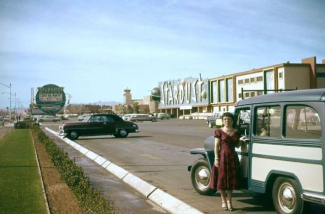 what_transportation_looked_like_in_a_50s_to_70s_usa_640_28