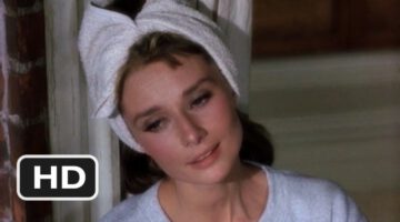 Moon River – Audrey Hepburn