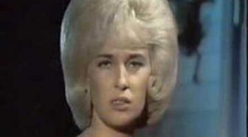 Stand by Your Man – Tammy Wynette