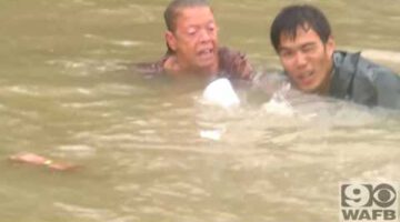 Incredible Rescue in Baton Rouge Floodwater