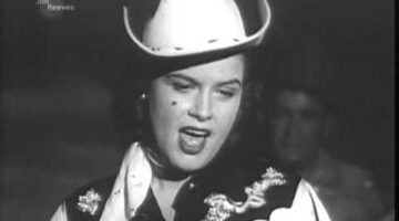 Walkin’ After Midnight – Patsy Cline