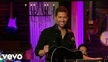 I Saw The Light – Josh Turner (Live)