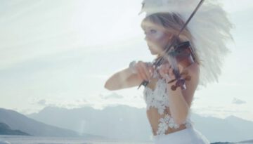 I Wonder As I Wander – Lindsey Stirling