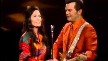 After the Fire is Gone – Loretta Lynn & Conway Twitty