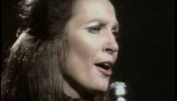 I’m Getting Ready To Go – Loretta Lynn