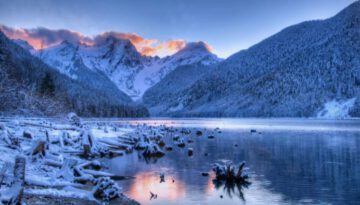 The Deepening Snow – Tammy Wynette