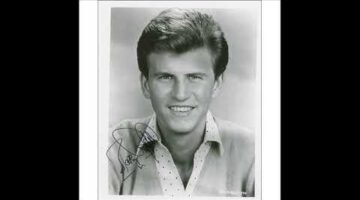 Forget Him – Bobby Rydell