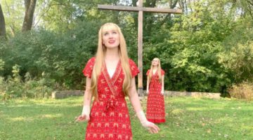 Amazing Grace – Harp Twins