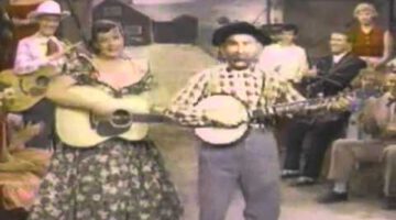 Old Dan Tucker – Grandpa Jones