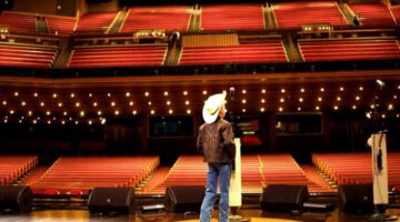 Mason Ramsey – “Lovesick Blues” – Live at the Grand Ole Opry