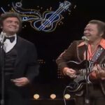 Roy Clark and Johnny Cash Orange Blossom Special 1978