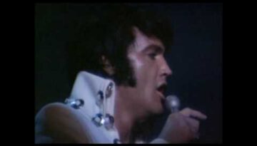 I Just Can’t Help Believing – Elvis Presley (Live)