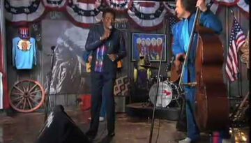 Kiss an Angel Good Morning – Charlie Pride