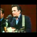 Peace in the Valley – Johnny Cash
