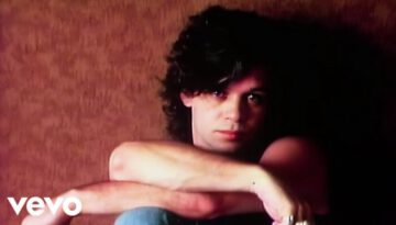 Small Town – John Mellencamp