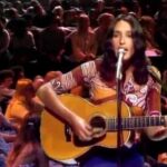 The Night They Drove Old Dixie Down - Joan Baez (Live) The Night They Drove Old Dixie Down – Joan Baez (Live)