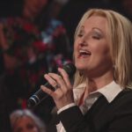 The Promise – Bill & Gloria Gaither ft. The Martins (Live)