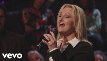 The Promise – Bill & Gloria Gaither ft. The Martins (Live)