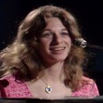 So Far Away – Carole King (Live)